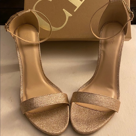 Charlotte Russe Glitter Open-Toe Block Heel Sandel - Picture 3 of 5